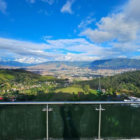 Vila La Casa En El Aire Medellín Exteriér fotografie